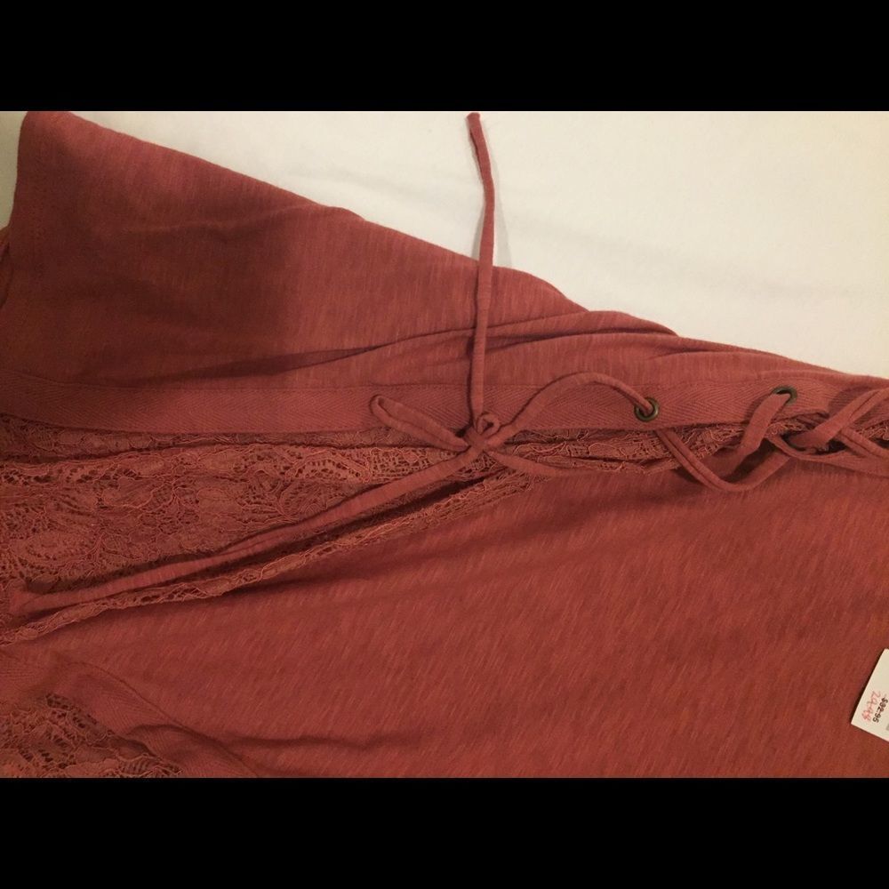Tank top​ - Picture 3 of 4